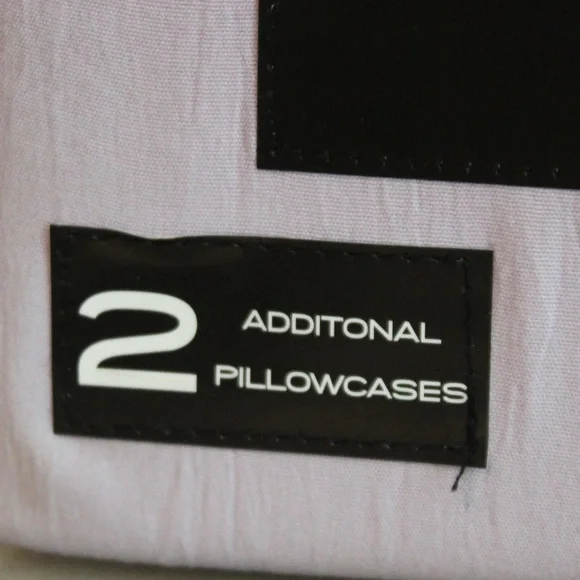 NWT Steve Madden 6 Piece King Size Sheet Set - Picture 4 of 5